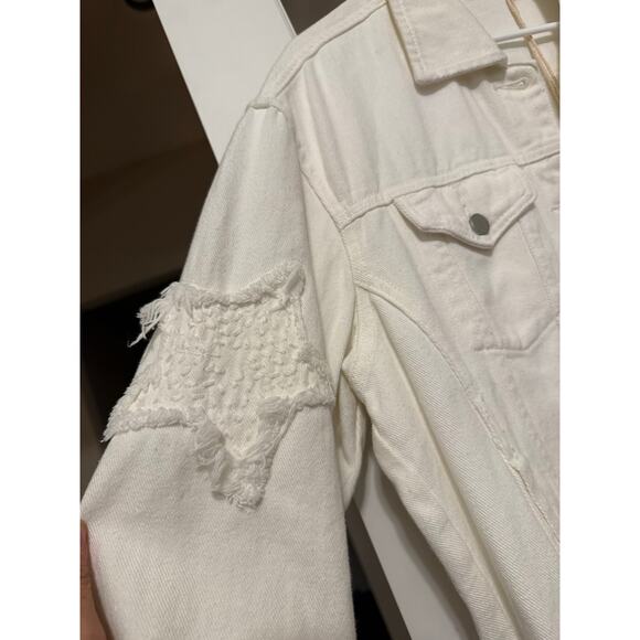 Savanna Jane star sleeve white denim jacket NWT small - Picture 3 of 13